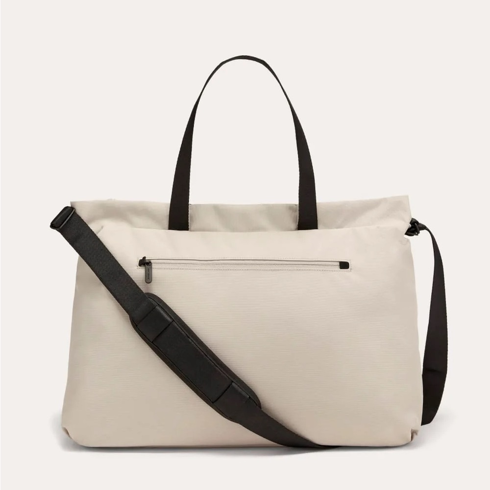 Everlane Transit Weekender Duffle Bag - Warm Quartz